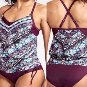 NWT Athleta side scrunch Tankini top